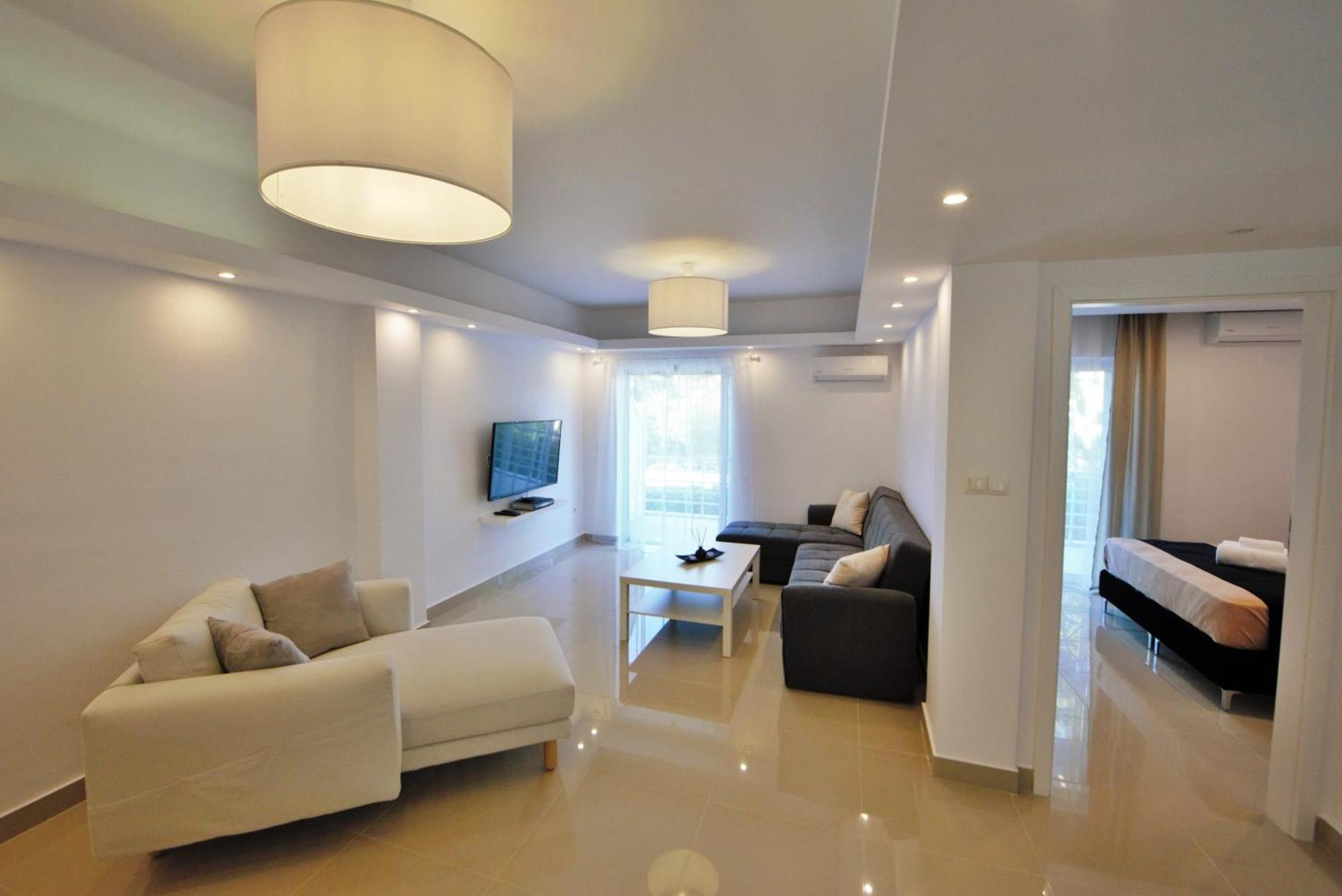 Athena Apartment Артемида Екстериор снимка