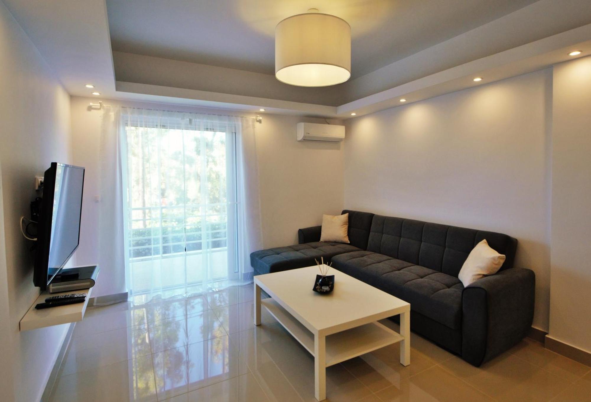 Athena Apartment Артемида Екстериор снимка