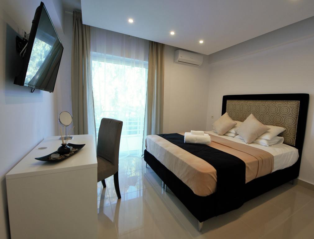 Athena Apartment Артемида Екстериор снимка