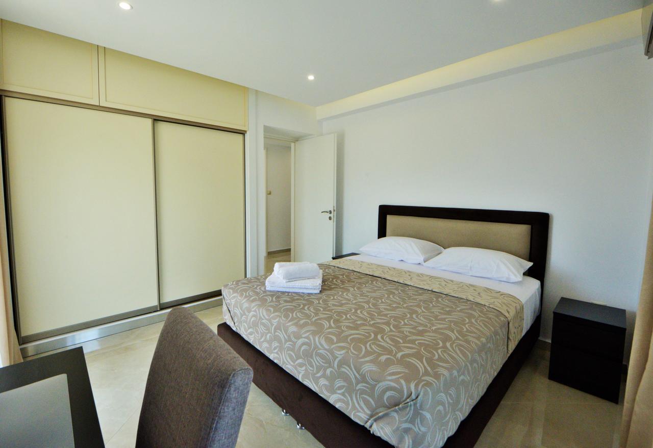 Athena Apartment Артемида Екстериор снимка